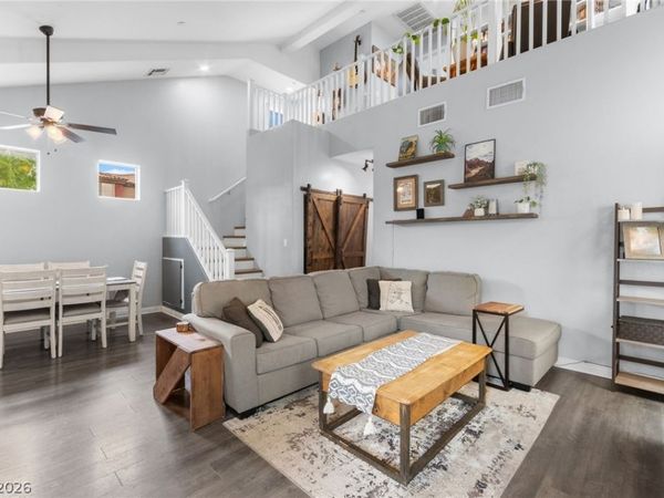 7876 Marbledoe Street, Las Vegas, NV 89149