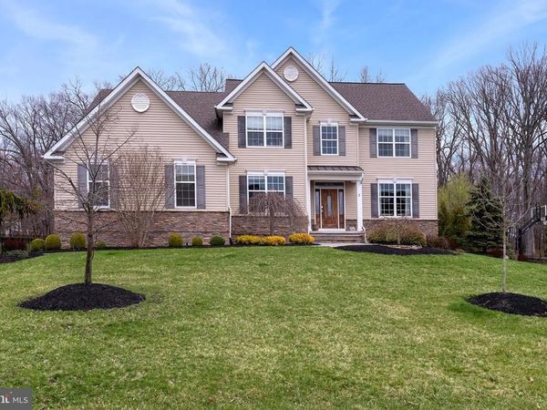 7 WINDFLOWER COURT, ROBBINSVILLE, NJ 08691
