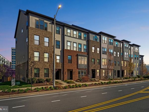13270 WOODLAND PARK ROAD, Unit 3J, HERNDON, VA 20171