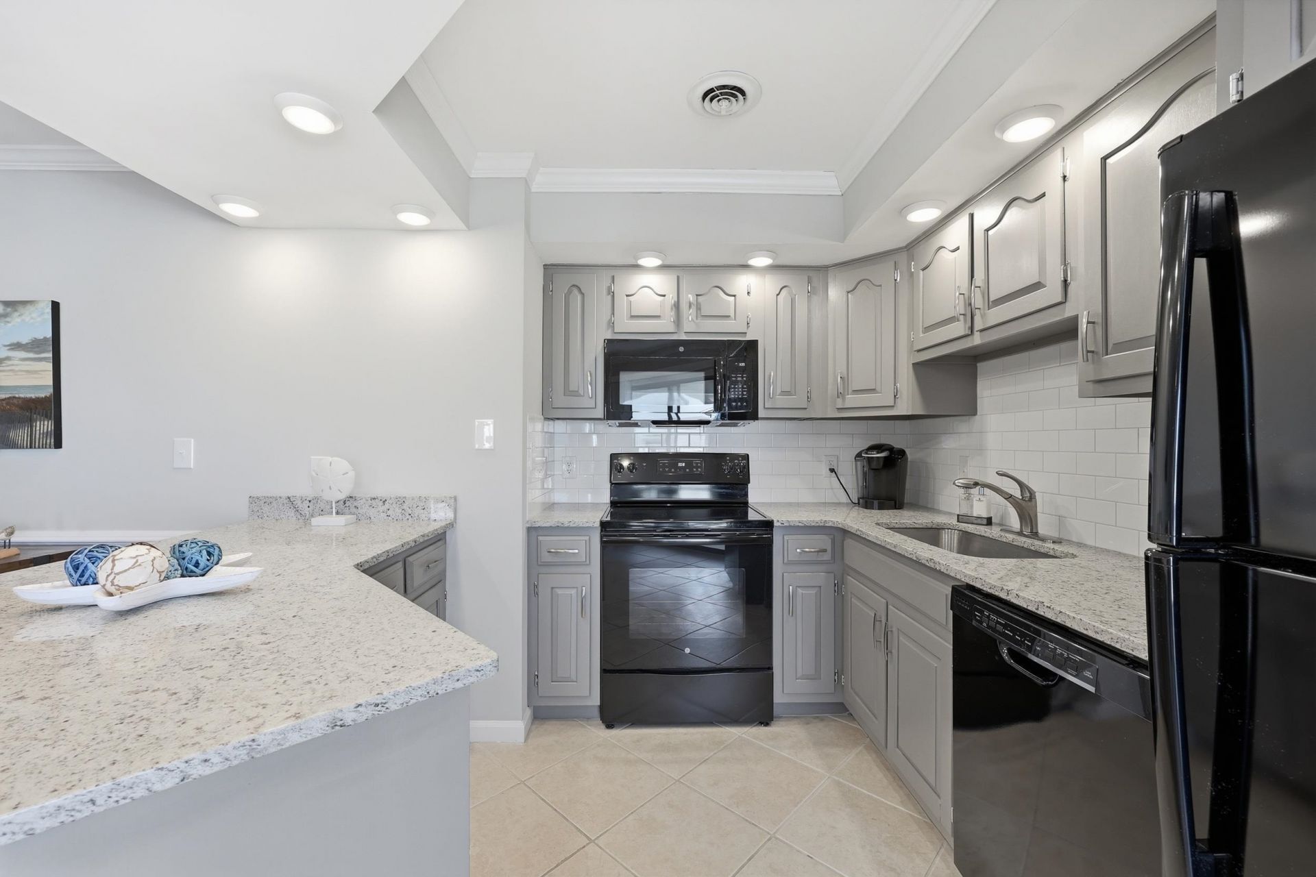 1801 North Ocean Blvd. Photo 14