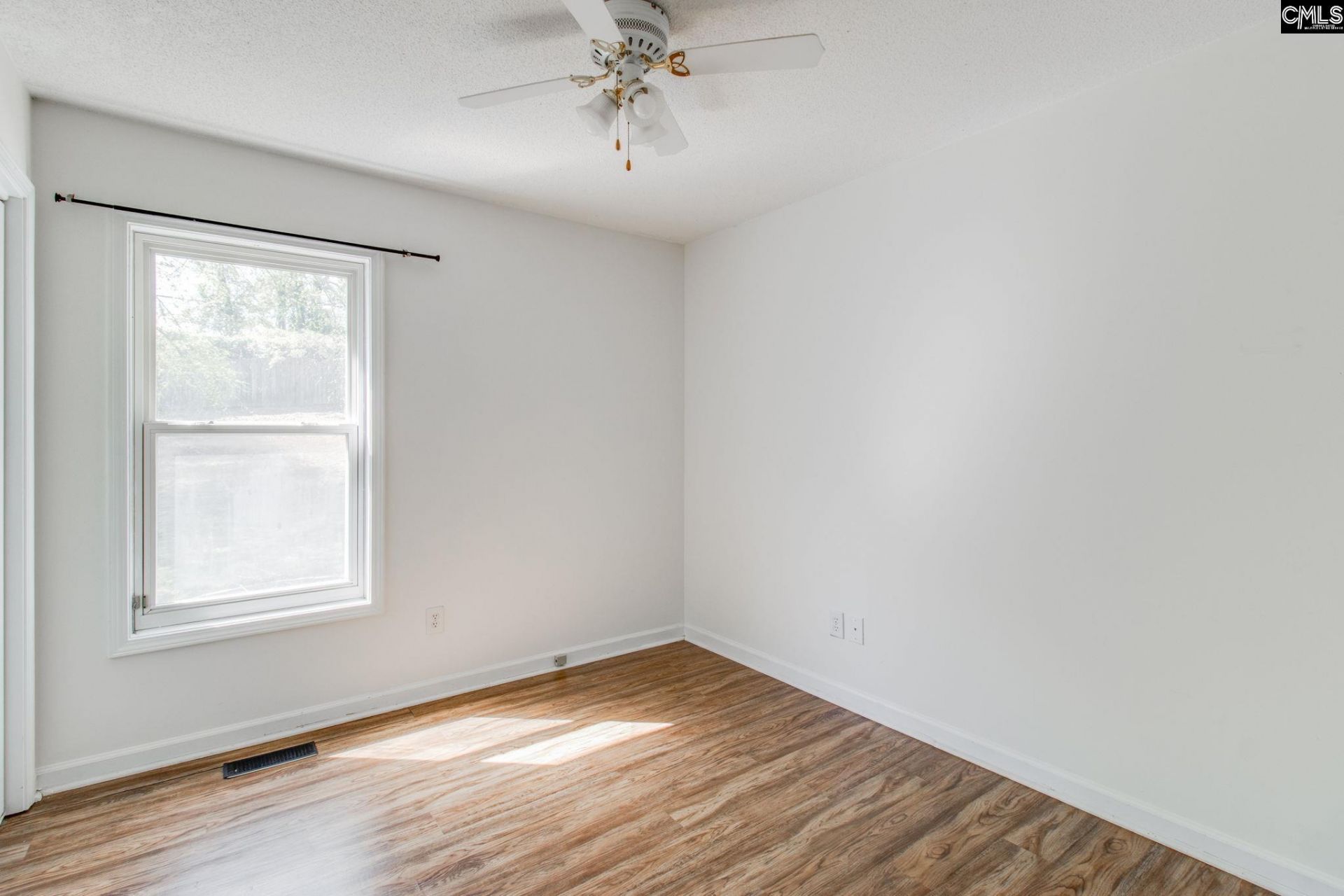 448 Whispering Winds Drive  Photo 20