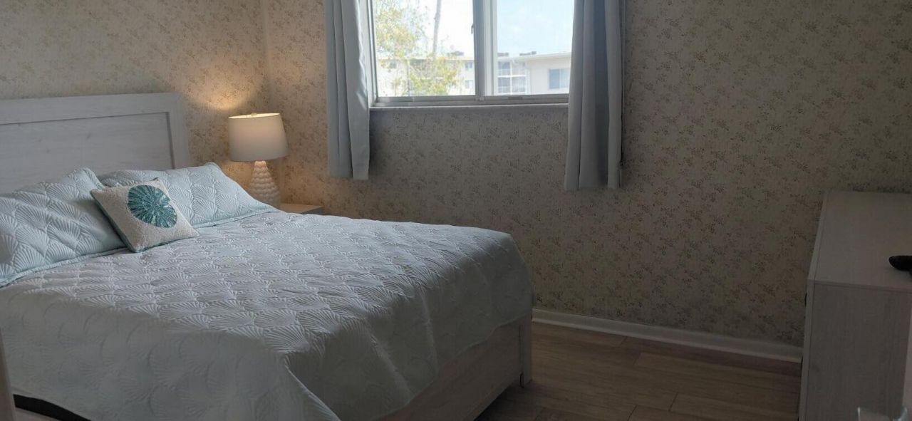 2616 Garden Drive N, Unit 303, Lake Worth Beach, FL 33461 Photo