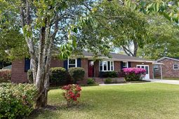 2235 N Dallerton Circle photo 4