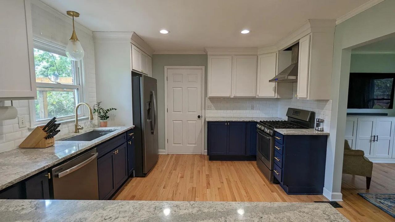 2235 N Dallerton Circle Photo 5