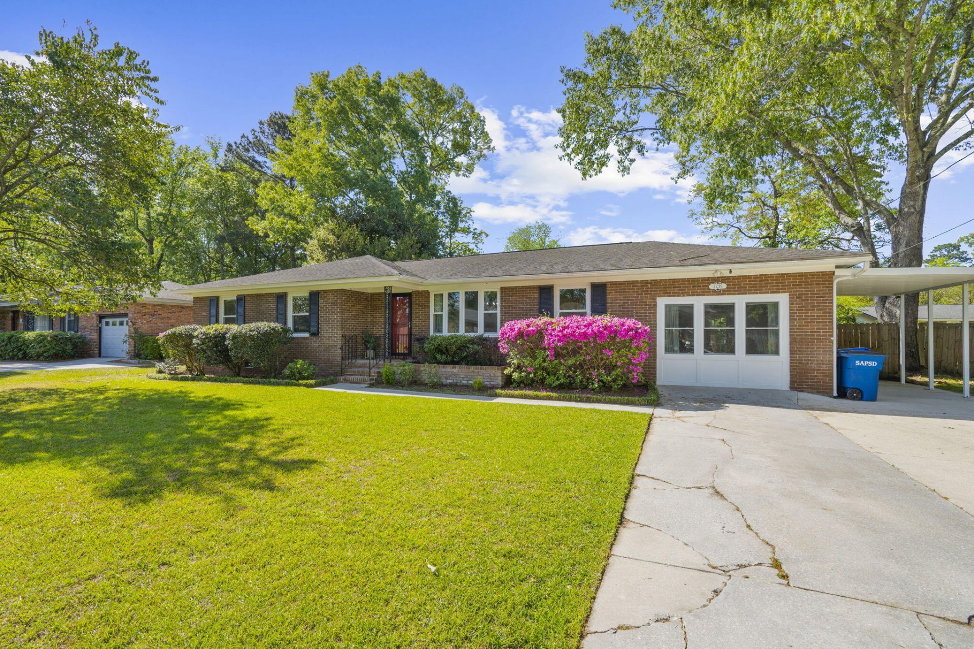 2235 N Dallerton Circle Photo 51