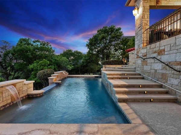 209 Rocky Coast DR, Lakeway, TX 78738