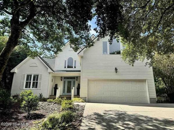 573 Coral Ridge Road, Pine Knoll Shores, NC 28512
