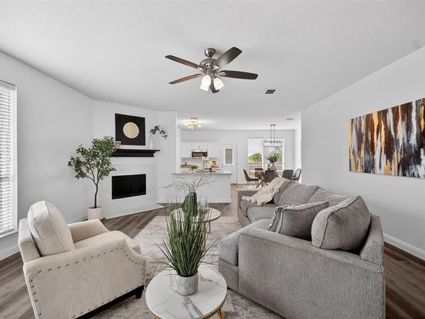 6301 Waterhill Lane, Fort Worth, TX 76179