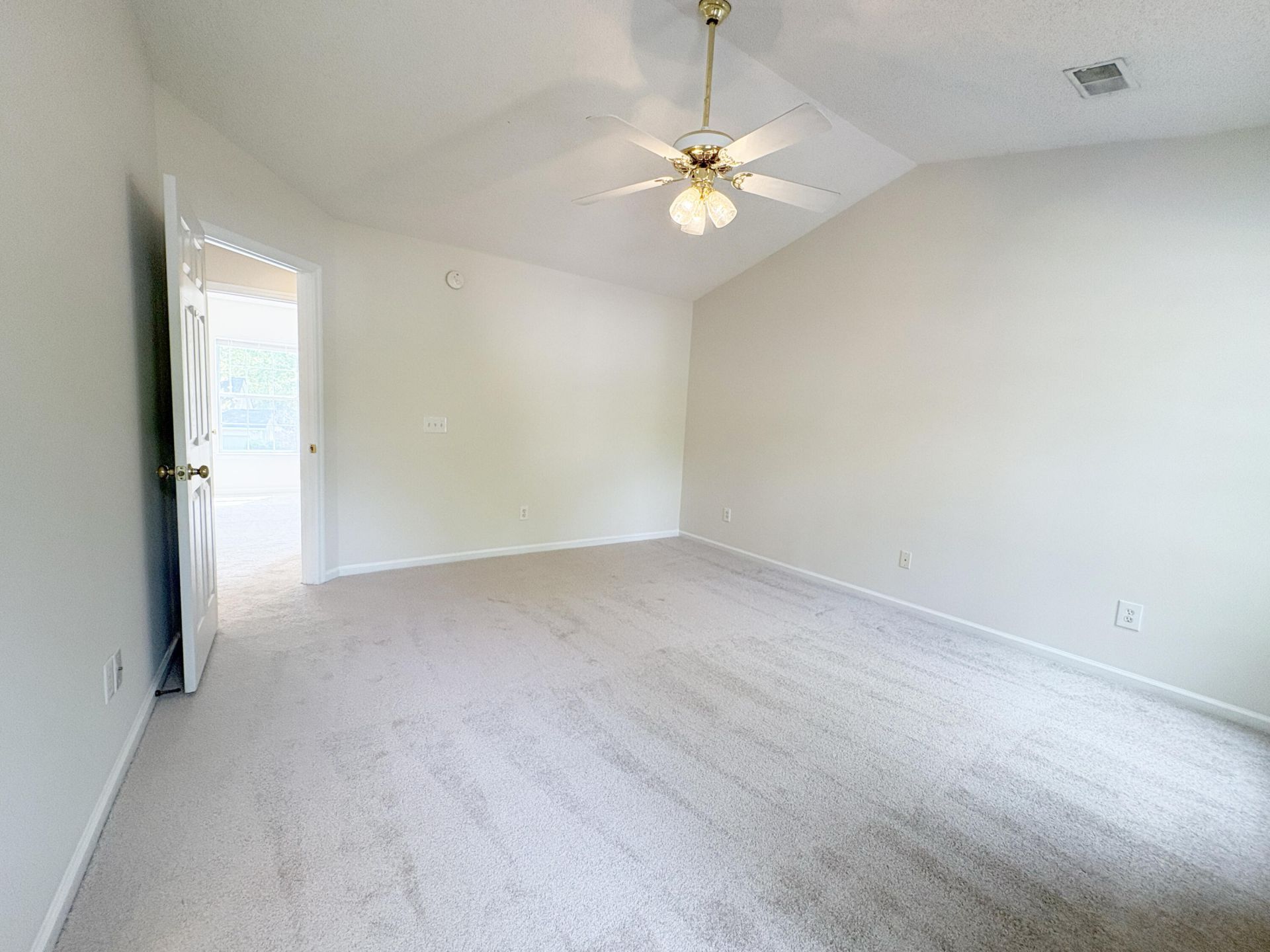 2446 Albacore Avenue Photo 20