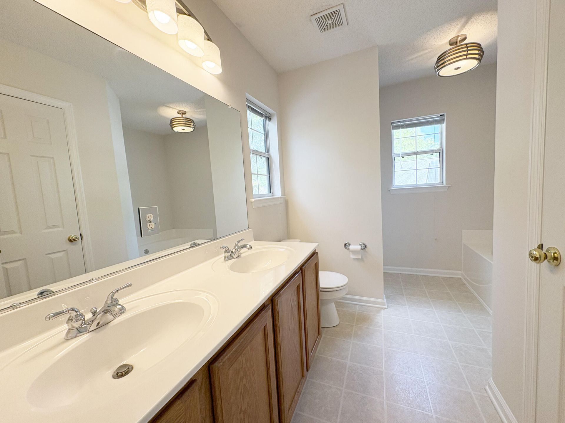 2446 Albacore Avenue Photo 21