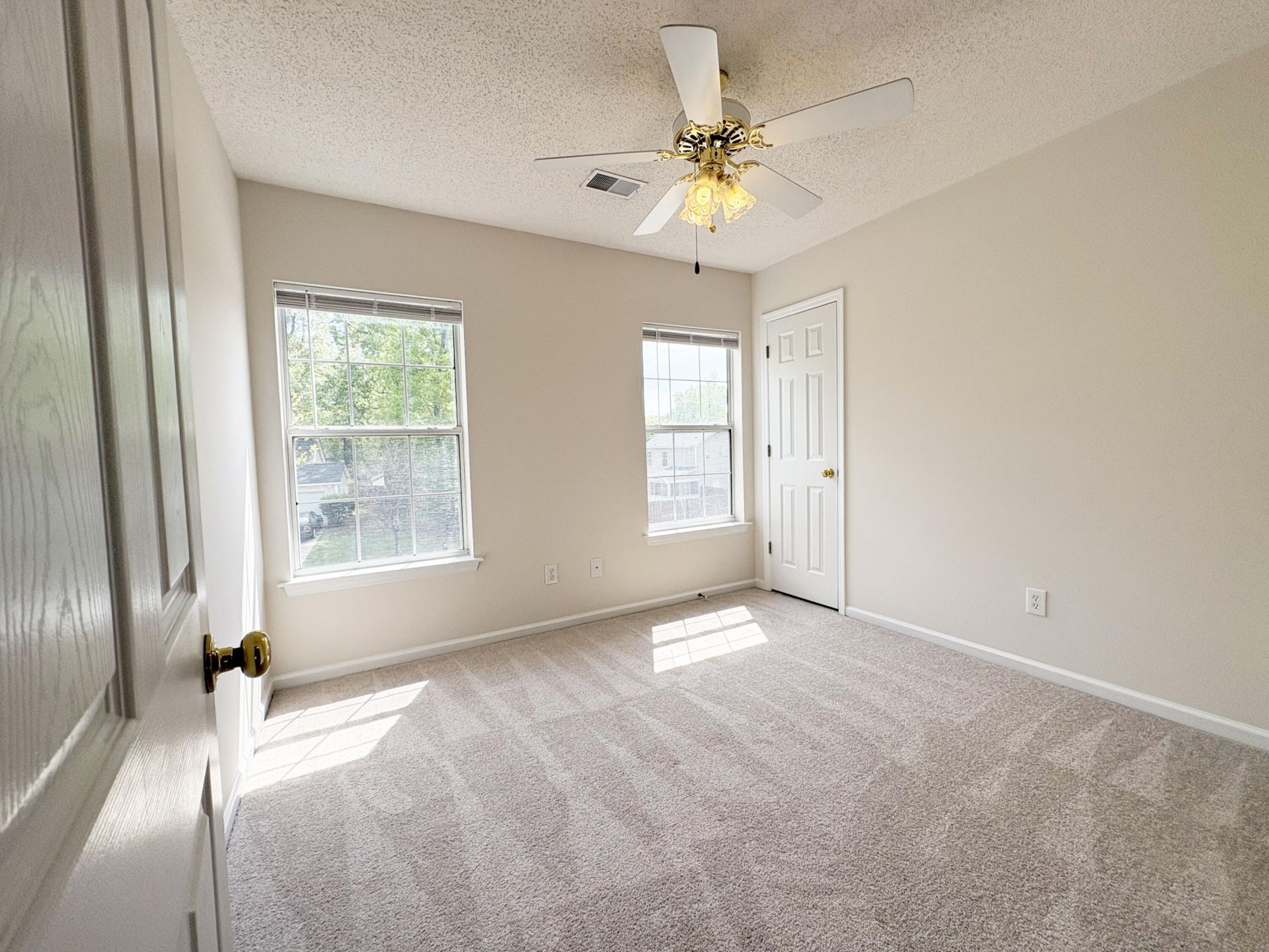 2446 Albacore Avenue Photo 25