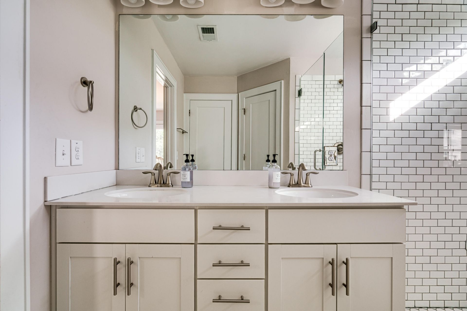 1711 Jessy Elizabeth Road Photo 24