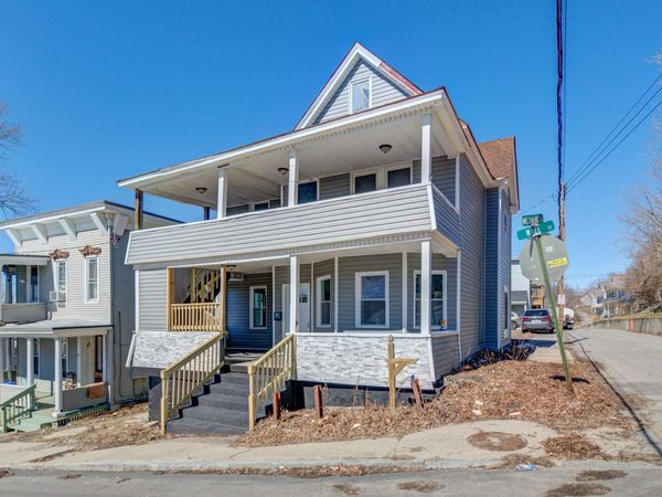 82 Wall Street, Amsterdam, NY 12010