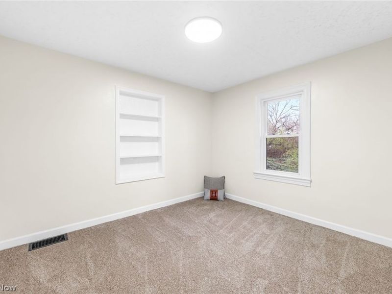 4216 38th Street NW, Canton, OH 44718 Photo 15