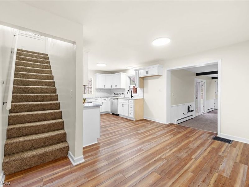 4216 38th Street NW, Canton, OH 44718 Photo 6