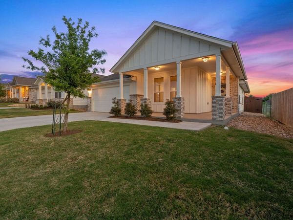 6026 Marsh LN , Buda, TX 78610