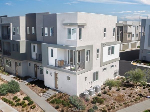 26857 Laurel Mountain Loop, Valencia, CA 91381