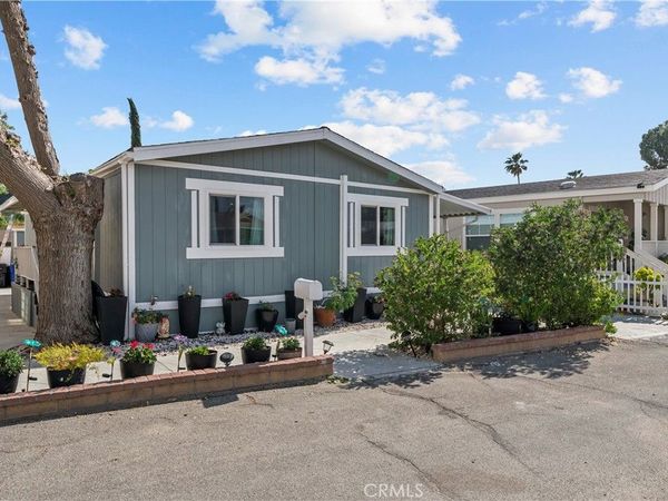 29021 Bouquet Canyon Road, Unit 207, Saugus, CA 91390