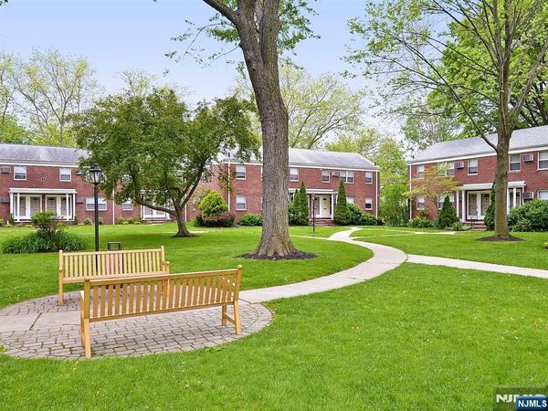 87 Lakeview Avenue, LEONIA, NJ 07605