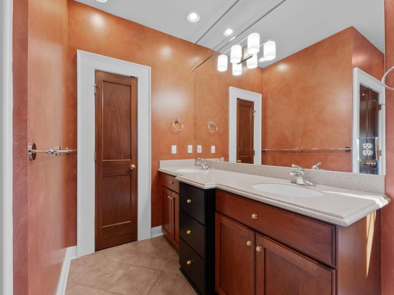 5386 Club Drive, Westerville, OH 43082 Photo 32