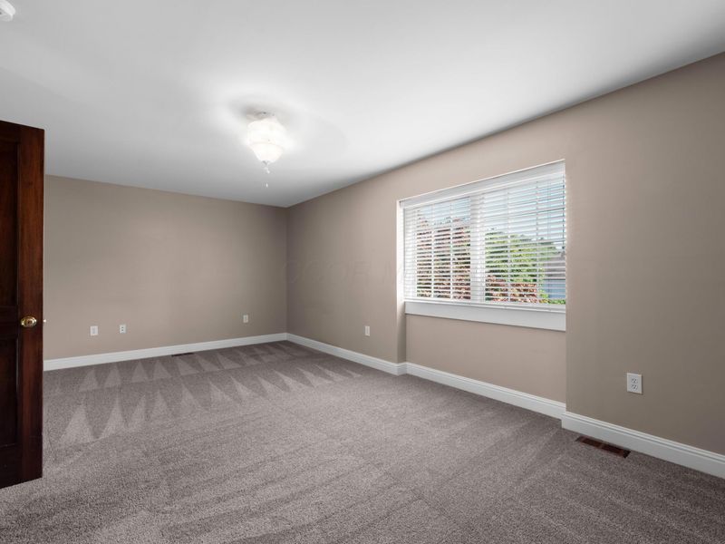 5386 Club Drive, Westerville, OH 43082 Photo 44