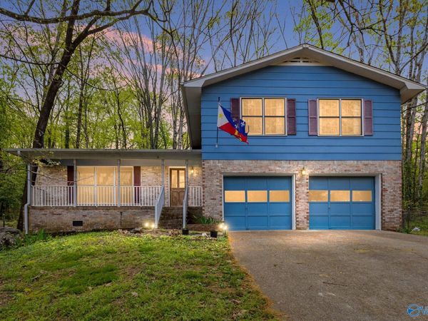11413 Woodcrest Drive SE, Huntsville, AL 35803