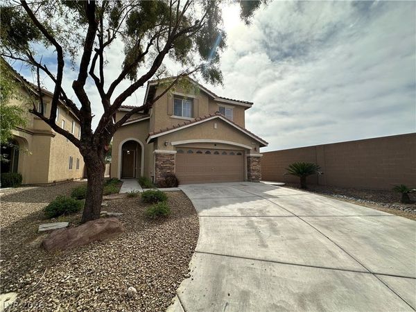 6904 Caspian Tern Street , North Las Vegas, NV 89084
