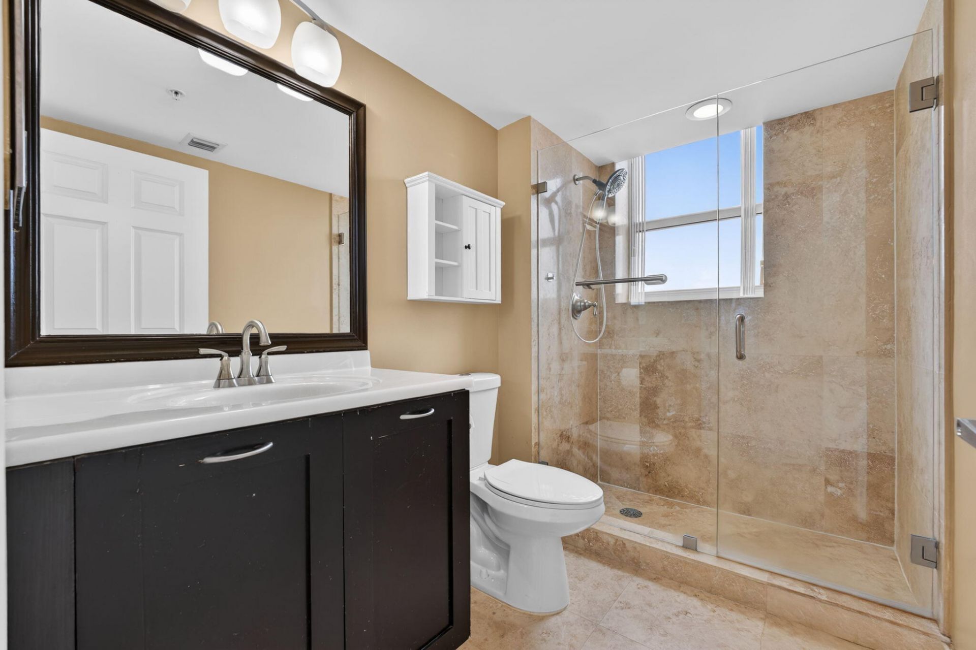 3232 Coral Way, Unit 1601, Miami, FL 33145 Photo