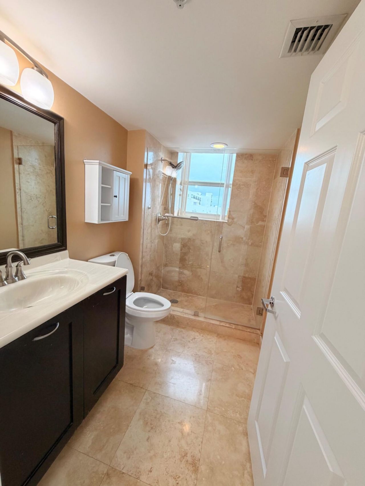 3232 Coral Way, Unit 1601, Miami, FL 33145 Photo