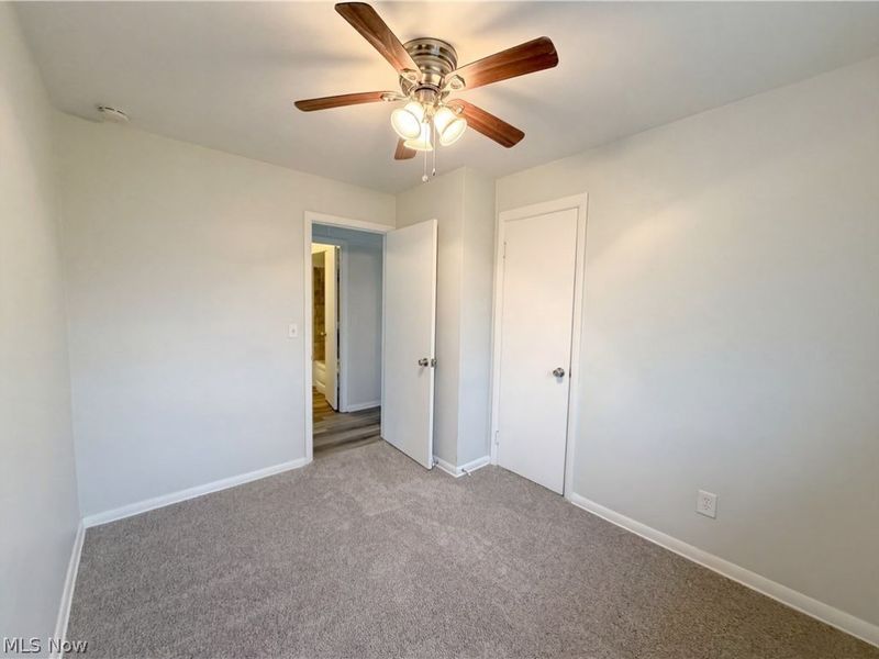 4506 Silverdale Road, North Olmsted, OH 44070 Photo 13