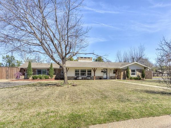 1501 Andover Court, The Village, OK 73120