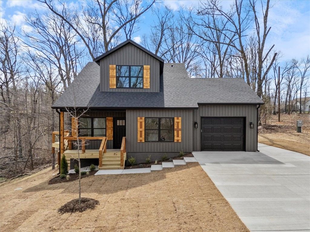 248 Stoneykirk Drive Bella Vista, AR 72715