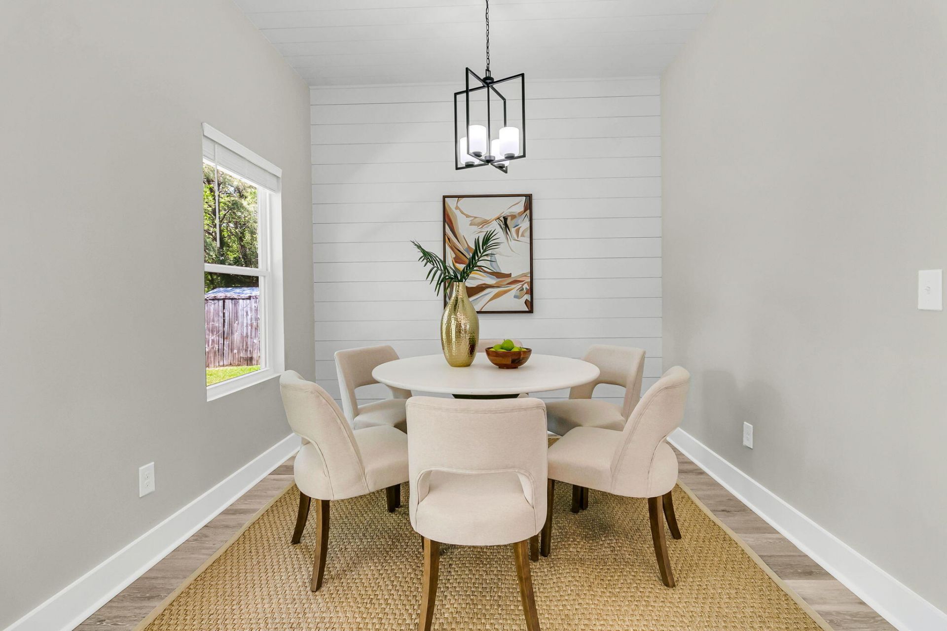 5889 N Rhett Avenue Photo 10