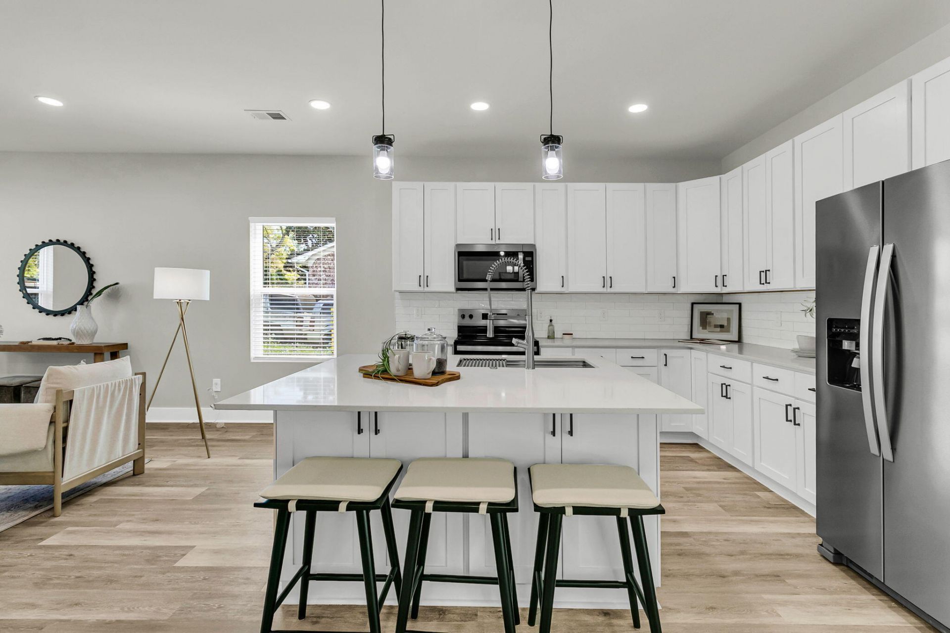 5889 N Rhett Avenue Photo 15