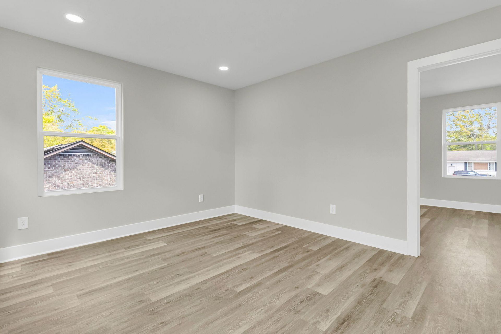 5889 N Rhett Avenue Photo 20