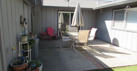 180 E Hillcrest Dr, Auburn, CA 95603 Photo