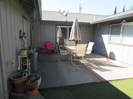 180 E Hillcrest Dr, Auburn, CA 95603 Photo