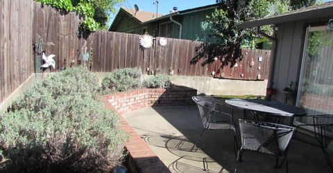 180 E Hillcrest Dr, Auburn, CA 95603 Photo