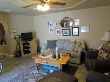 180 E Hillcrest Dr, Auburn, CA 95603 Photo