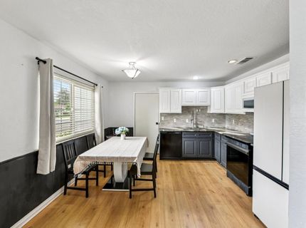 8751 Torrey Way, Elk Grove, CA 95624 Photo