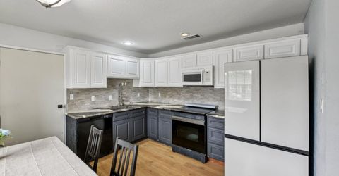 8751 Torrey Way, Elk Grove, CA 95624 Photo