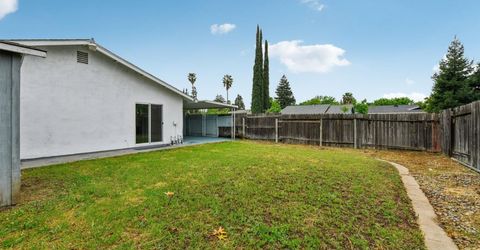 8751 Torrey Way, Elk Grove, CA 95624 Photo