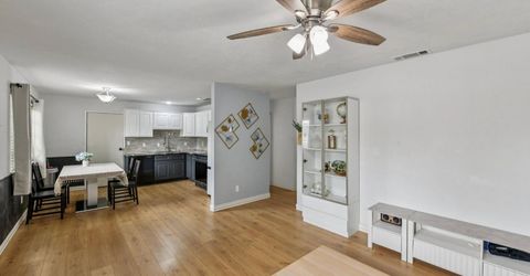 8751 Torrey Way, Elk Grove, CA 95624 Photo