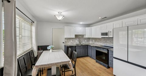 8751 Torrey Way, Elk Grove, CA 95624 Photo