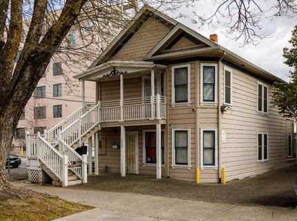 1823 11th St, Sacramento, CA 95811 Photo