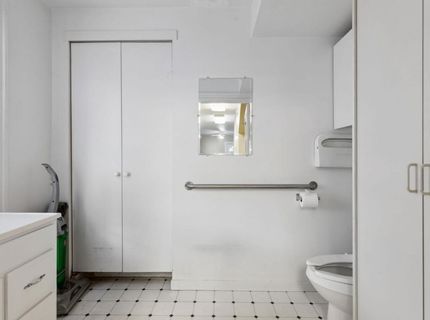 1823 11th St, Sacramento, CA 95811 Photo