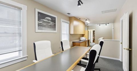 1823 11th St, Sacramento, CA 95811 Photo