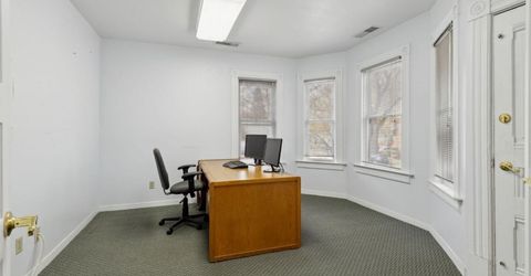 1823 11th St, Sacramento, CA 95811 Photo