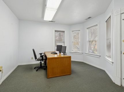 1823 11th St, Sacramento, CA 95811 Photo