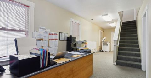 1823 11th St, Sacramento, CA 95811 Photo